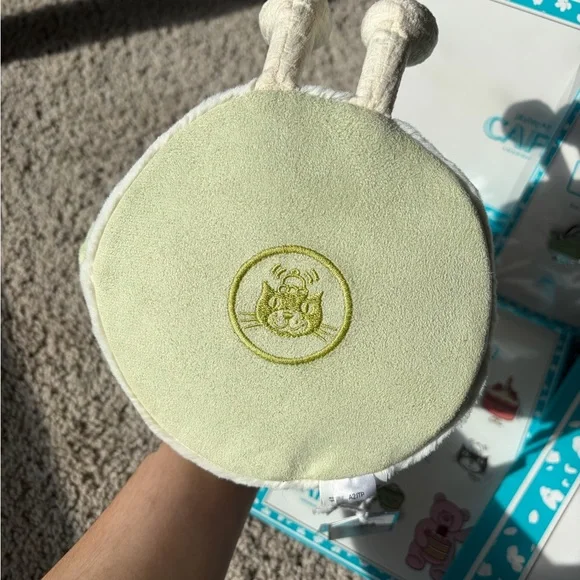 SPRING SALE🌷 NWT SHANGHAI Exclusive Vividdy Teapot Jellycat 🫖 - Picture 4 of 12